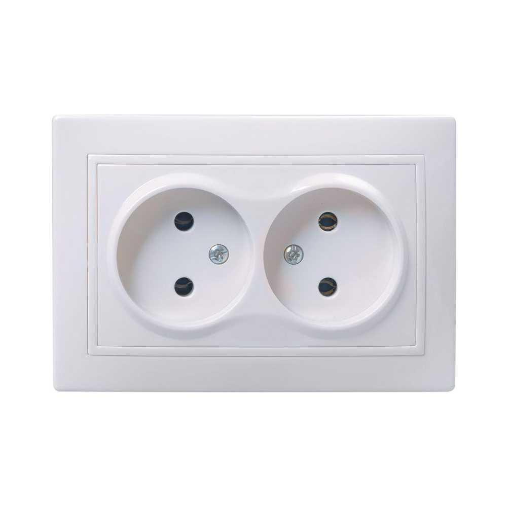 Розетка двойная 2P IEK Kvarta белая ERK23-K01-10-DM Розетка двойная 2P IEK Kvarta белая ERK23-K01-10-DM