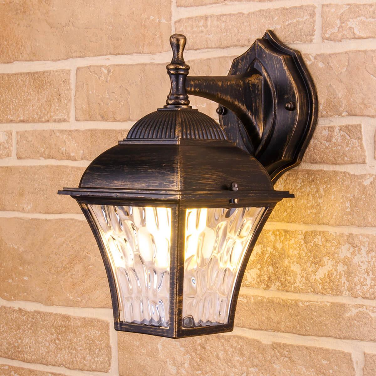 Уличный настенный cветильник Elektrostandard Apus D черное золото GL 1009D a043112 Уличный настенный cветильник Elektrostandard Apus D черное золото GL 1009D a043112