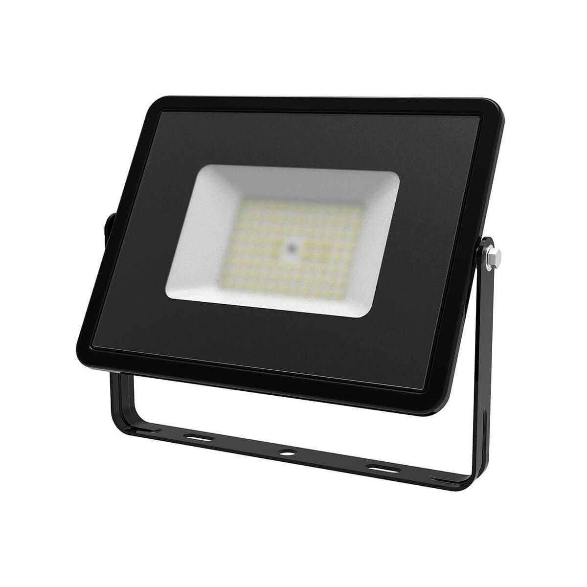 Прожектор светодиодный Gauss Qplus 50W 3000К 613511150 Прожектор светодиодный Gauss Qplus 50W 3000К 613511150