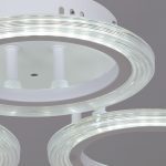 Потолочная люстра Reluce 09812-3.3-03A WH