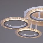 Потолочная люстра Reluce 09812-3.3-05A WH