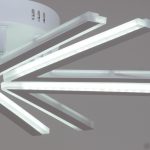 Потолочная люстра Reluce 09824-3.3-06 WH