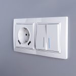 Выключатель Werkel двухклавишный проходной с подсветкой белый W1122101 4690389155222