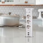 Блок розеток 105W (3 секции и 2 USB) Mebax 00-00001162