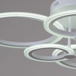 Потолочная люстра Reluce 09503-0.3-06 WH