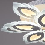 Потолочная люстра Reluce 05133-0.3-5+5 White