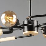 Люстра на штанге Reluce 10070-0.3-08 BK+WOOD