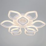 Потолочная люстра Reluce 10320-0.3-6+3S WH