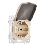 Розетка с заземлением, шторками и защитной крышкой Arte Milano 205.41-1.shampan