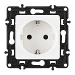 Розетка с заземлением и шторками Arte Milano 217.40-1.white