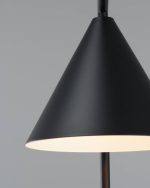 Настольная лампа Moderli Omaha V11594-1T