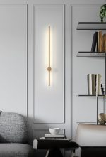 Настенный светильник DeLight Collection OM820843 gold