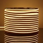 Светодиодный гибкий неон Elektrostandard 220V 9,6W 120Led 2835 IP67 односторонний теплый белый, 50 м 4690389167355