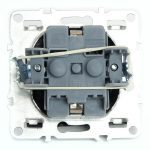 Розетка 1-местная с/з с защитной шторкой Stekker Эрна PST16-9110-03 49154