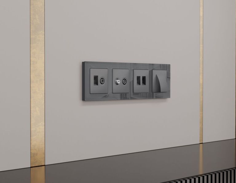 Комплект механизма розетки компьютерной + TV оконечной RJ-45 с автоматической защитной шторкой Alfa Антрацит серый Ambrella Volt MA662510 (AP6625, VM195)