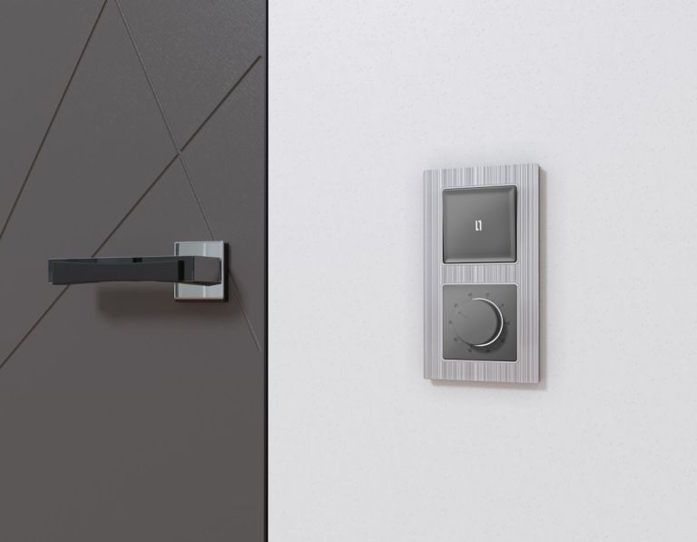 Лицевая панель Alfa (Антрацит серый) для терморегулятора теплого пола Quant Ambrella Volt AP6557