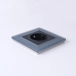 Розетка Werkel с заземлением и шторками черный матовый W1171108 4690389156885