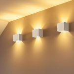 Уличный настенный светодиодный светильник Maytoni Fulton O572WL-L6W