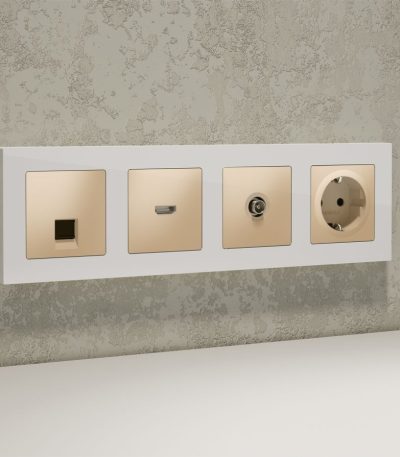 Комплект механизма компьютерной розетки RJ-45 экранированной с автоматической защитной шторкой Alfa Шампань Quant Ambrella Volt MA612005 (AP6120, VM185)