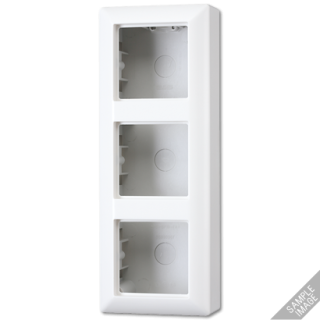 Коробка трехместная Jung AS583AW