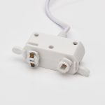 Крепление для однофазного трека с шнуром Lumker VL-M8-WH 010756