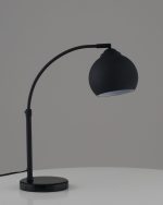 Настольная лампа Moderli Arco V11337-1T