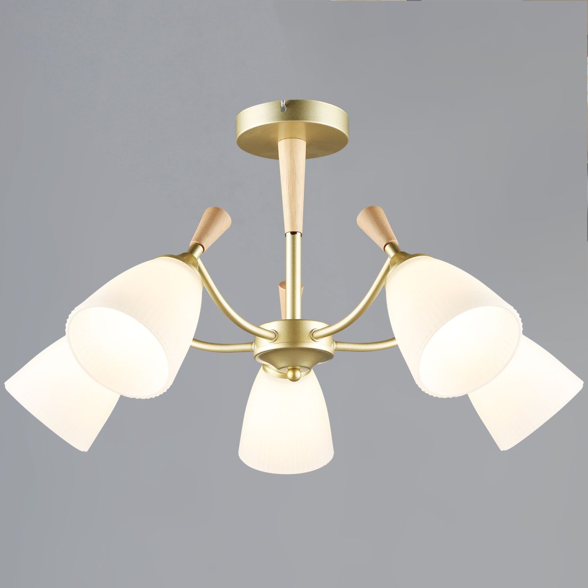 Люстра на штанге Reluce 38960-0.3-05 GD+WOOD Люстра на штанге Reluce 38960-0.3-05 GD+WOOD