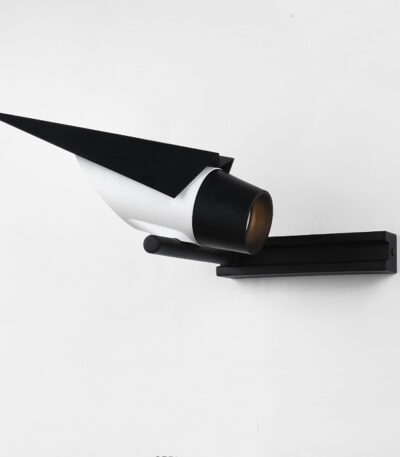 Настенный светильник ImperiumLoft Strizh 134745-22