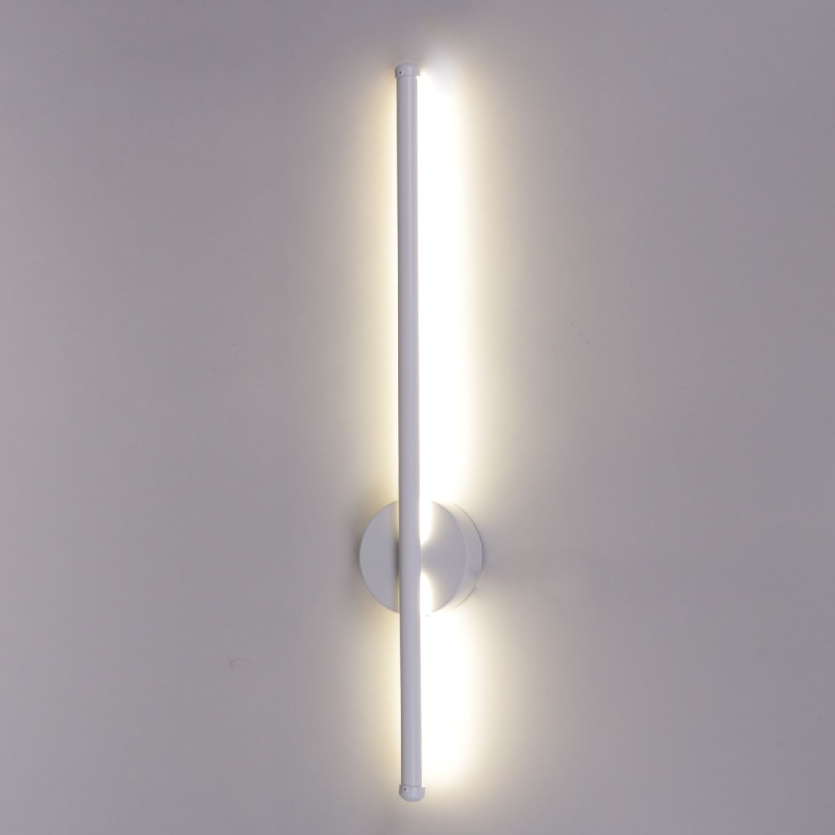 Настенный светильник Reluce 71054-0.2-600 WH Настенный светильник Reluce 71054-0.2-600 WH