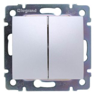 Переключатель кнопочный двухклавишный Legrand Valena алюминий 770218