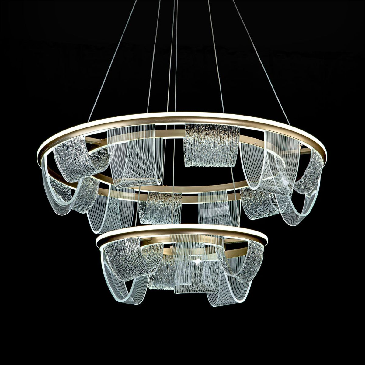 Подвесная люстра LED4U L7706-800-460 GD Подвесная люстра LED4U L7706-800-460 GD