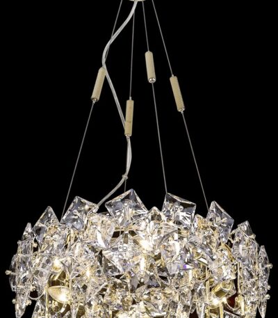 Подвесная люстра Wertmark Norma WE155.06.303