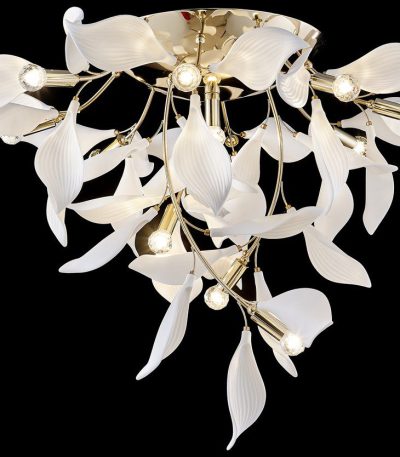 Потолочная люстра Wertmark Miranda WE123.12.307