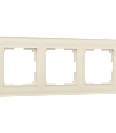 Рамка на 3 поста Werkel Favorit молочный 4690389183423 W0031141
