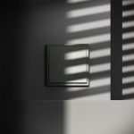 Выключатель с самовозвратом одноклавишный Voltum S70 VLS010606