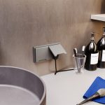 Розетка с защитными шторками и крышкой Voltum S70 VLS040303