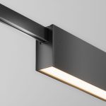Трековый магнитный светильник Maytoni Basis TR151-1-18W3K-B