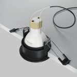 Встраиваемый светильник Maytoni Technical Share DL126-GU10-B