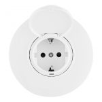 Розетка круглая с/з и шторками, защитной крышкой и рамкой Arte Milano SET08-1-41-1 white