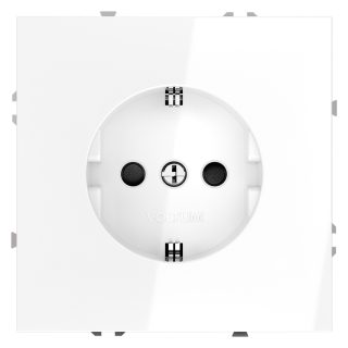 Розетка со шторками Voltum S70 VLS040201