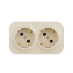 Розеточный блок двойной с/з со шторками Legrand Quteo 782267