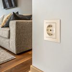 Комплект розетки с/з и шторками и рамкой Arte Milano SET06-1-40-1 shampan