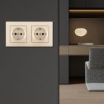 Розетка двойная (двухпостовая) с/з и шторками Arte Milano SET06-2-40-1x2 shampan