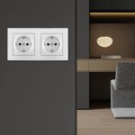 Розетка двойная (двухпостовая) с/з и шторками Arte Milano SET06-2-40-1x2 silver