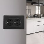 Розетка двойная с/з и шторками Arte Milano SET06-double-40-2 black