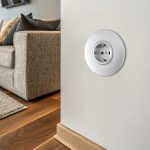 Розетка круглая с/з и шторками и рамкой Arte Milano SET08-1-40-1 silver