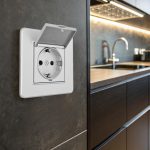 Комплект розетки с/з и шторками, защитной крышкой и рамкой Arte Milano SET16-1-41-1 silver