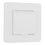 Комплект розетки с/з и шторками, защитной крышкой и рамкой Arte Milano SET16-1-41-1 white