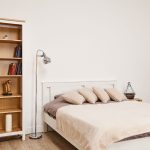 Торшер Uniel UML-T702 E14 SILVER+ UL-00010957