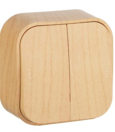 Выключатель двухклавишный Legrand Quteo 10A 250V дерево 782262